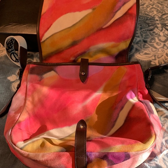 Chanel Flower power messenger bag - Picture 2 of 8